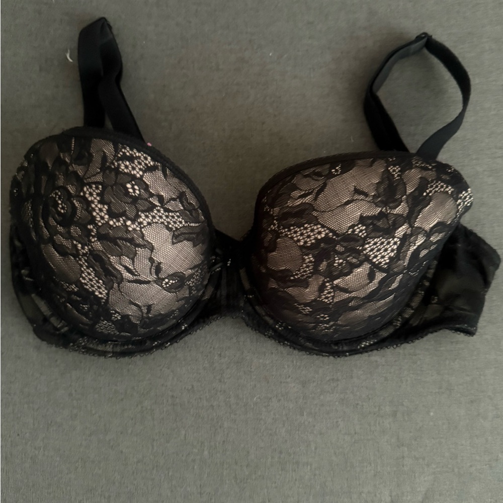 Wacoal Black Lace Underwire Bra 36D – NWOT